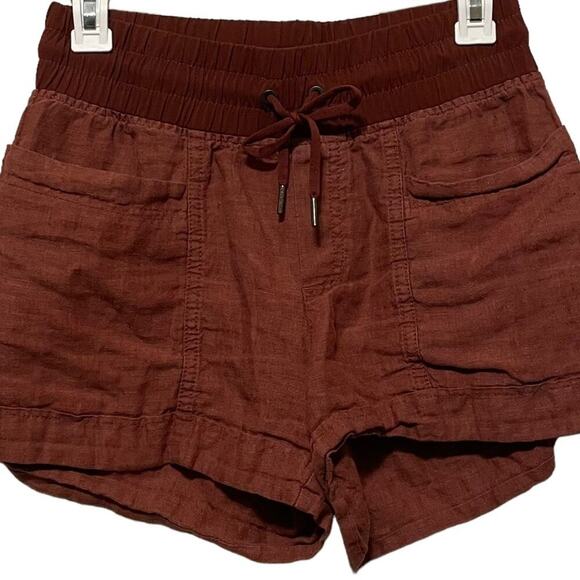 Athleta Copper Colored Shorts - Picture 2 of 6